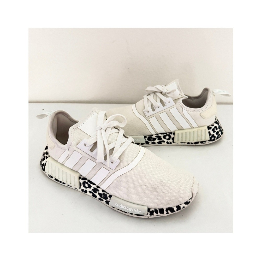 Adidas Sneakers Sz 9.5 Womens White Leopard Print Midsole‎ Sporty Running Shoes